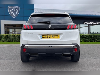 Used Peugeot 3008 2023 for sale - 76300389: Photo 4
