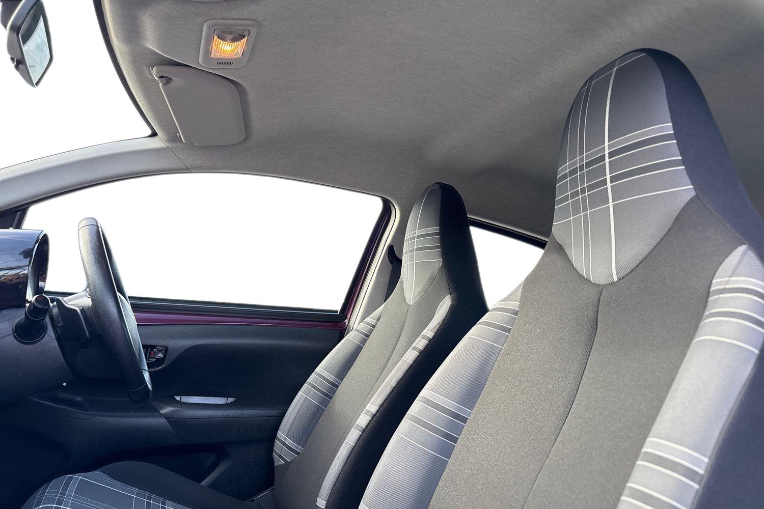 Used Peugeot 108 2016 for sale - 76495237: Photo 15