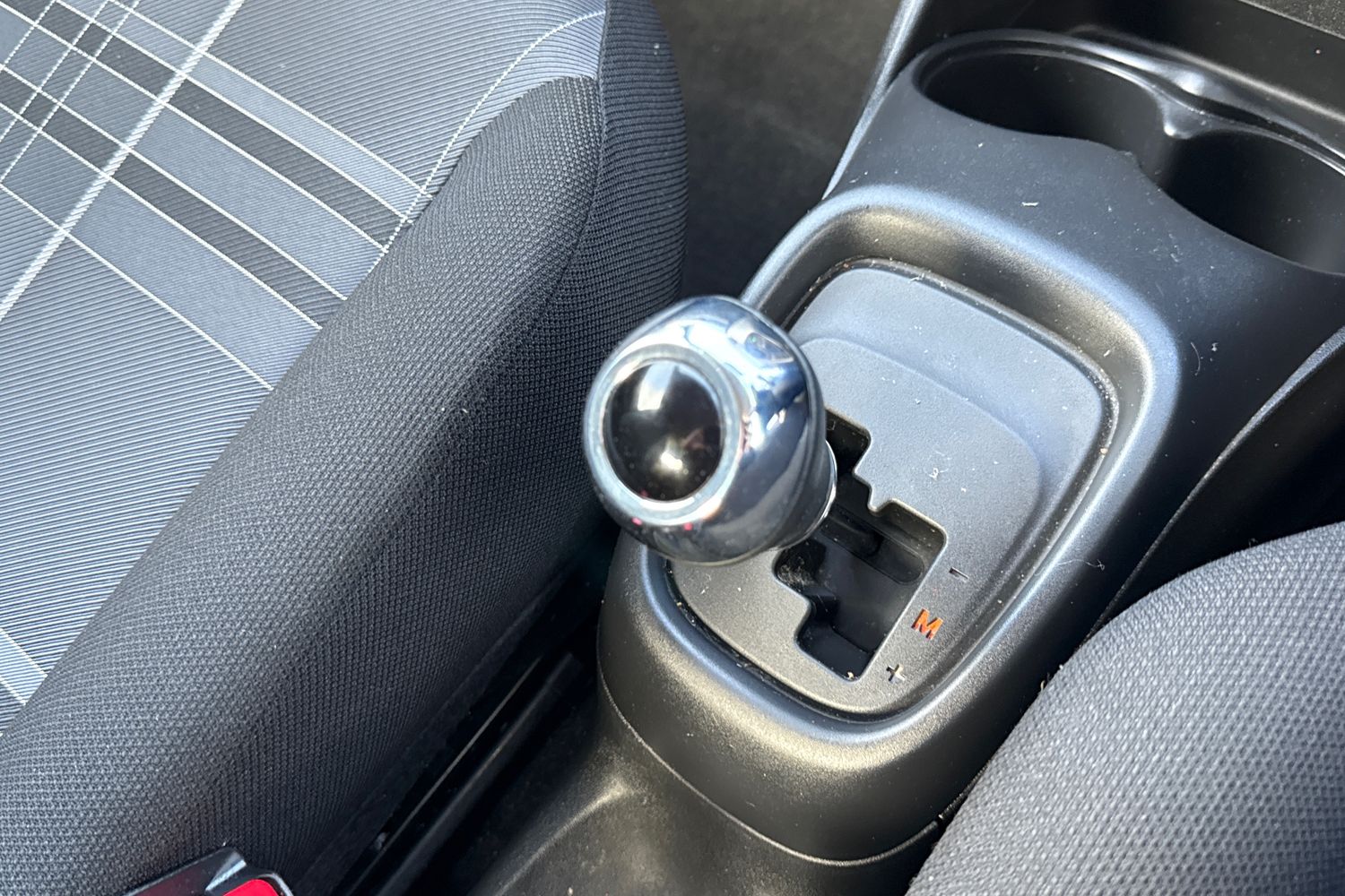 Used Peugeot 108 2016 for sale - 76495237: Photo 46