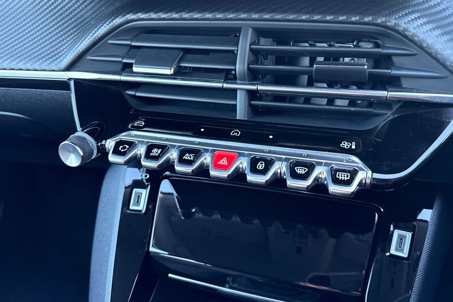 Used Peugeot 208 2025 for sale - 77236019: Photo 54