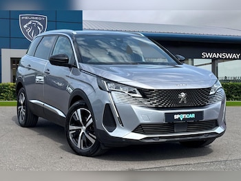 Peugeot - 5008