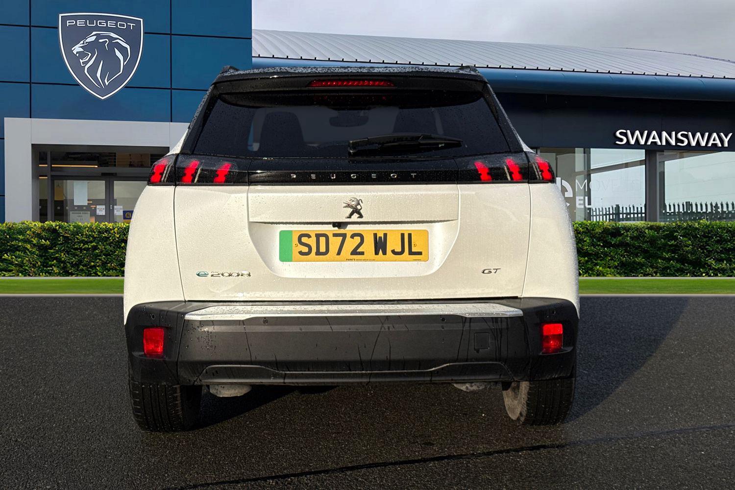 Used Peugeot E-2008 2022 for sale - 76923003: Photo 4