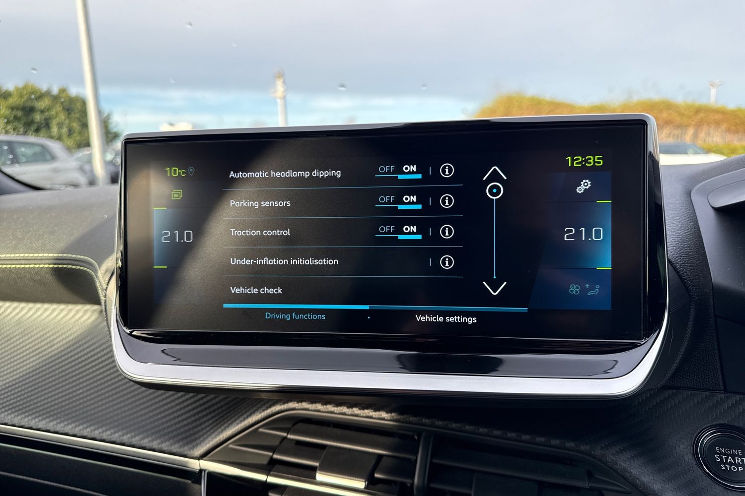 Used Peugeot E-2008 2022 for sale - 76923003: Photo 51