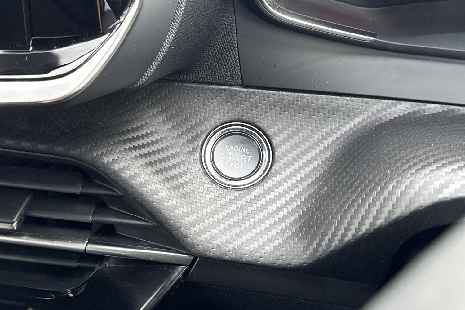 Used Peugeot 2008 2023 for sale - 77527547: Photo 43