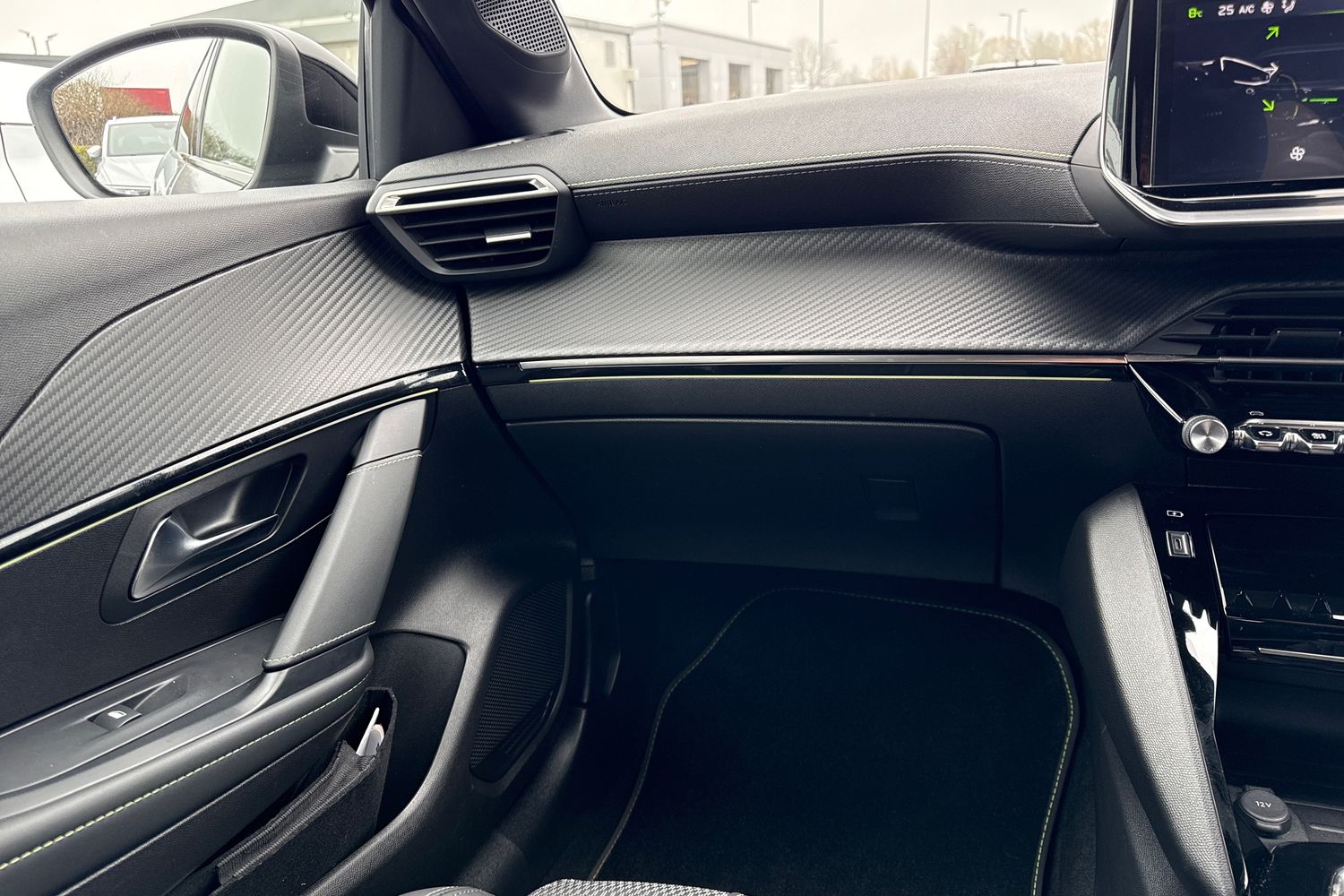 Used Peugeot 208 2024 for sale - 77963512: Photo 19