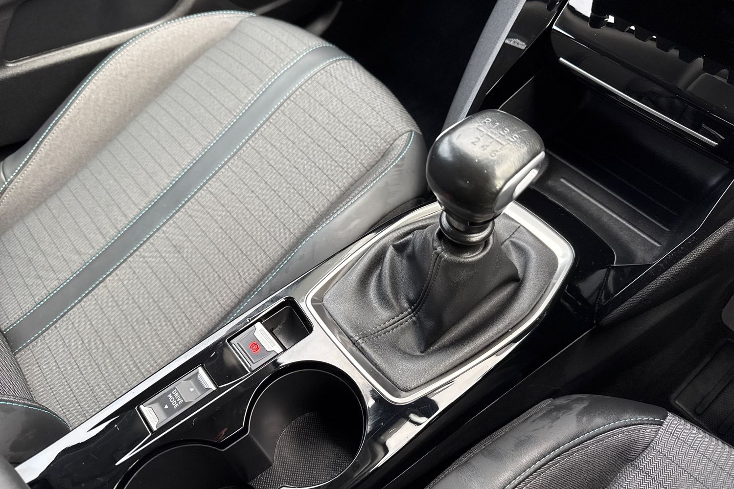 Used Peugeot 2008 2021 for sale - 76746319: Photo 23