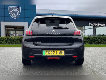 Used Peugeot E-208 2022 for sale - 77520283: Photo