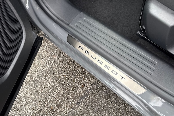 Used Peugeot 2008 2024 for sale - 76133625: Photo 38