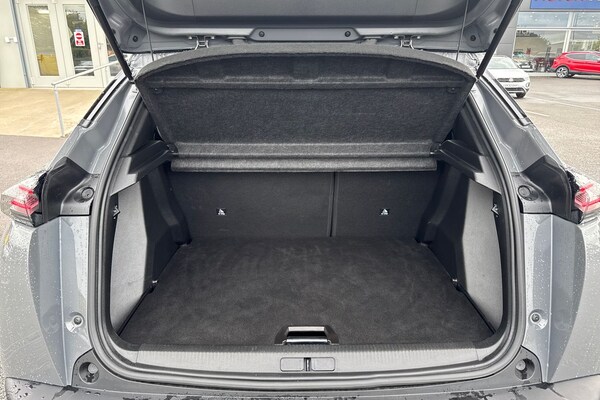 Used Peugeot 2008 2024 for sale - 76133625: Photo 6