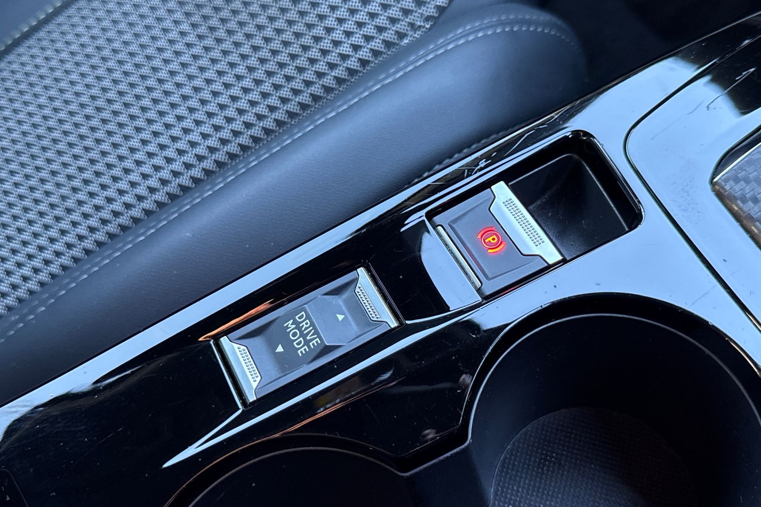 Used Peugeot 2008 2022 for sale - 77382529: Photo 60