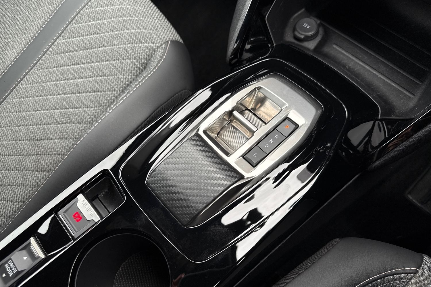 Used Peugeot 2008 2024 for sale - 76553536: Photo 19