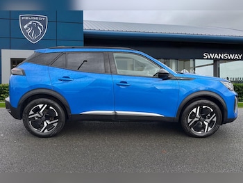 Used Peugeot 2008 2024 for sale - 76553536: Photo