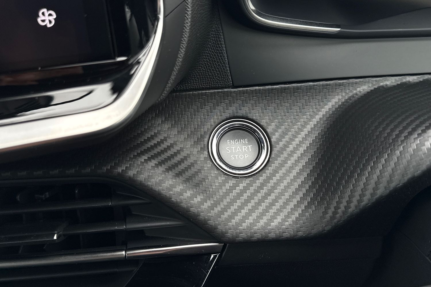 Used Peugeot 2008 2024 for sale - 76553536: Photo 55