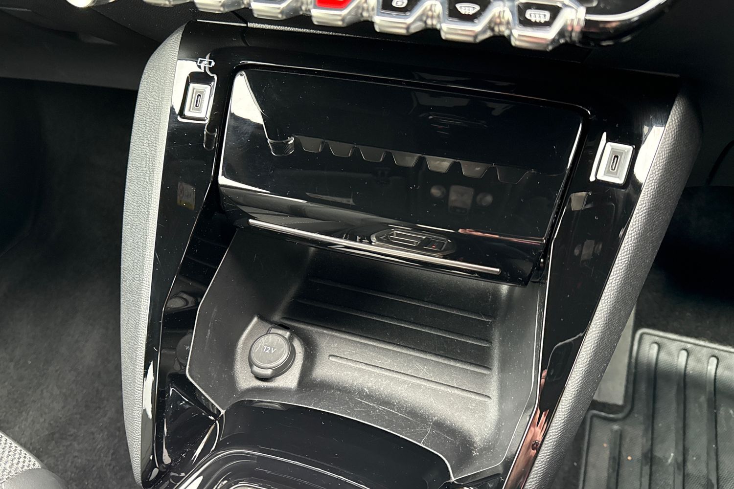 Used Peugeot 2008 2024 for sale - 76553536: Photo 57