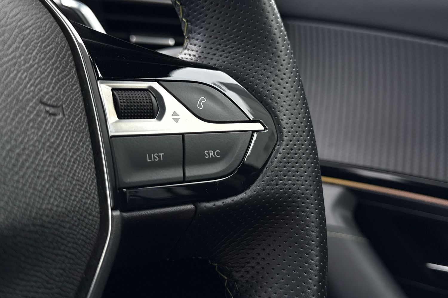 Used Peugeot 2008 2023 for sale - 78078985: Photo 36