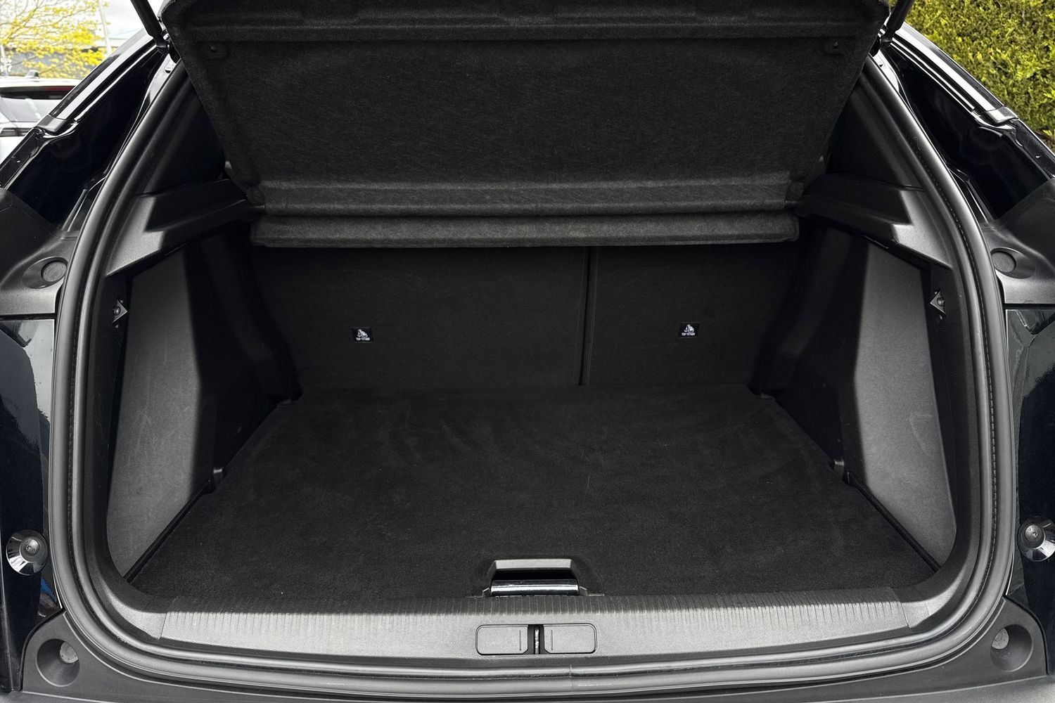 Used Peugeot 2008 2023 for sale - 78078985: Photo 7