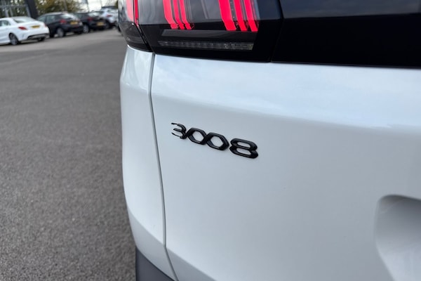 Used Peugeot 3008 2022 for sale - 76218598: Photo 32