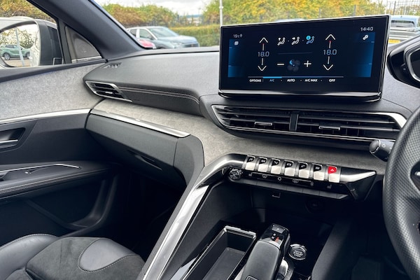 Used Peugeot 3008 2022 for sale - 76218598: Photo 44