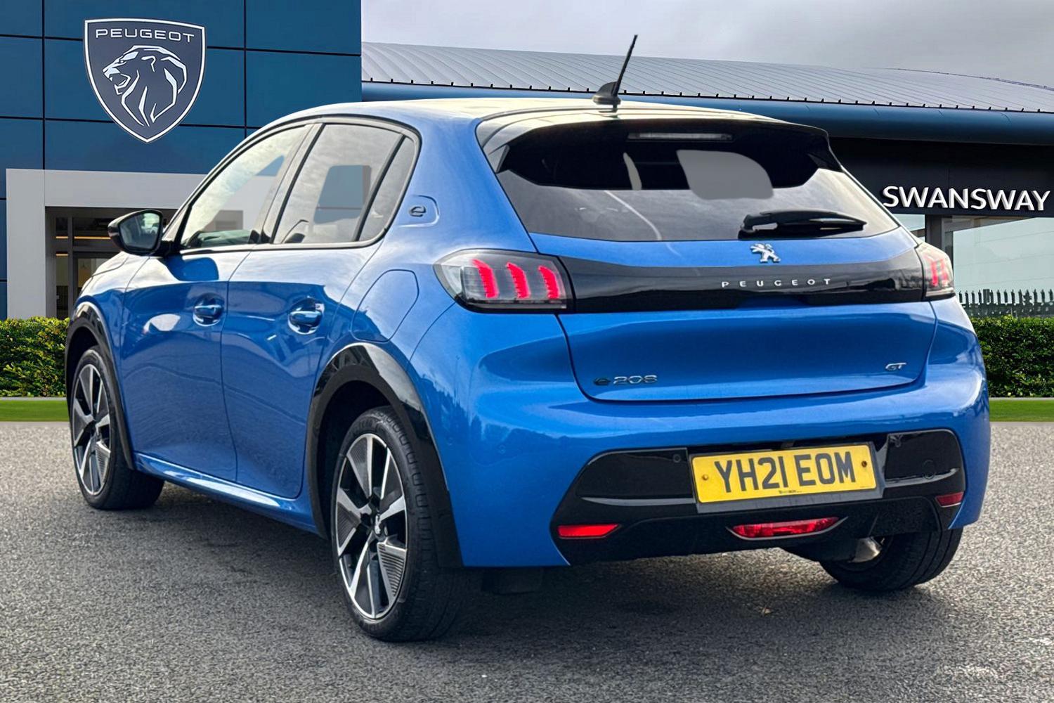 Used Peugeot E-208 2021 for sale - 76711882: Photo 2