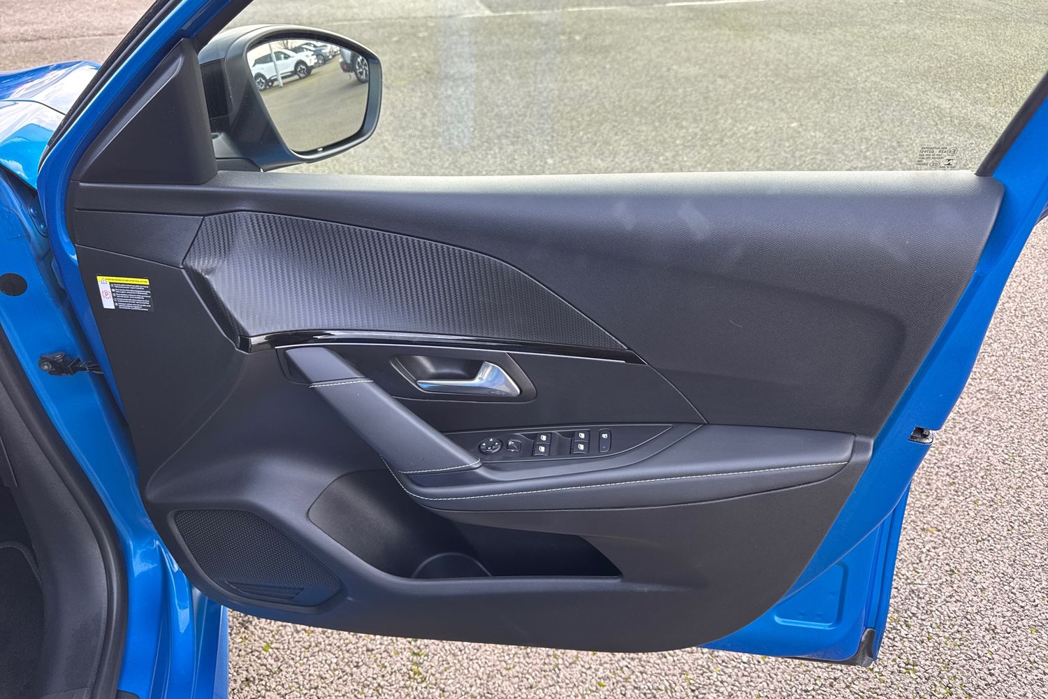 Used Peugeot E-208 2021 for sale - 76711882: Photo 20