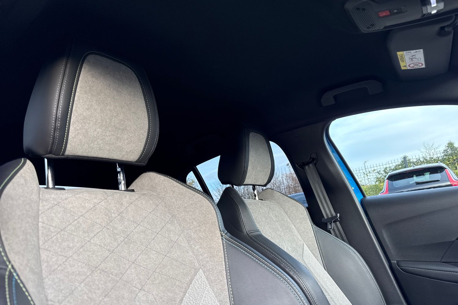 Used Peugeot E-208 2021 for sale - 76711882: Photo 23