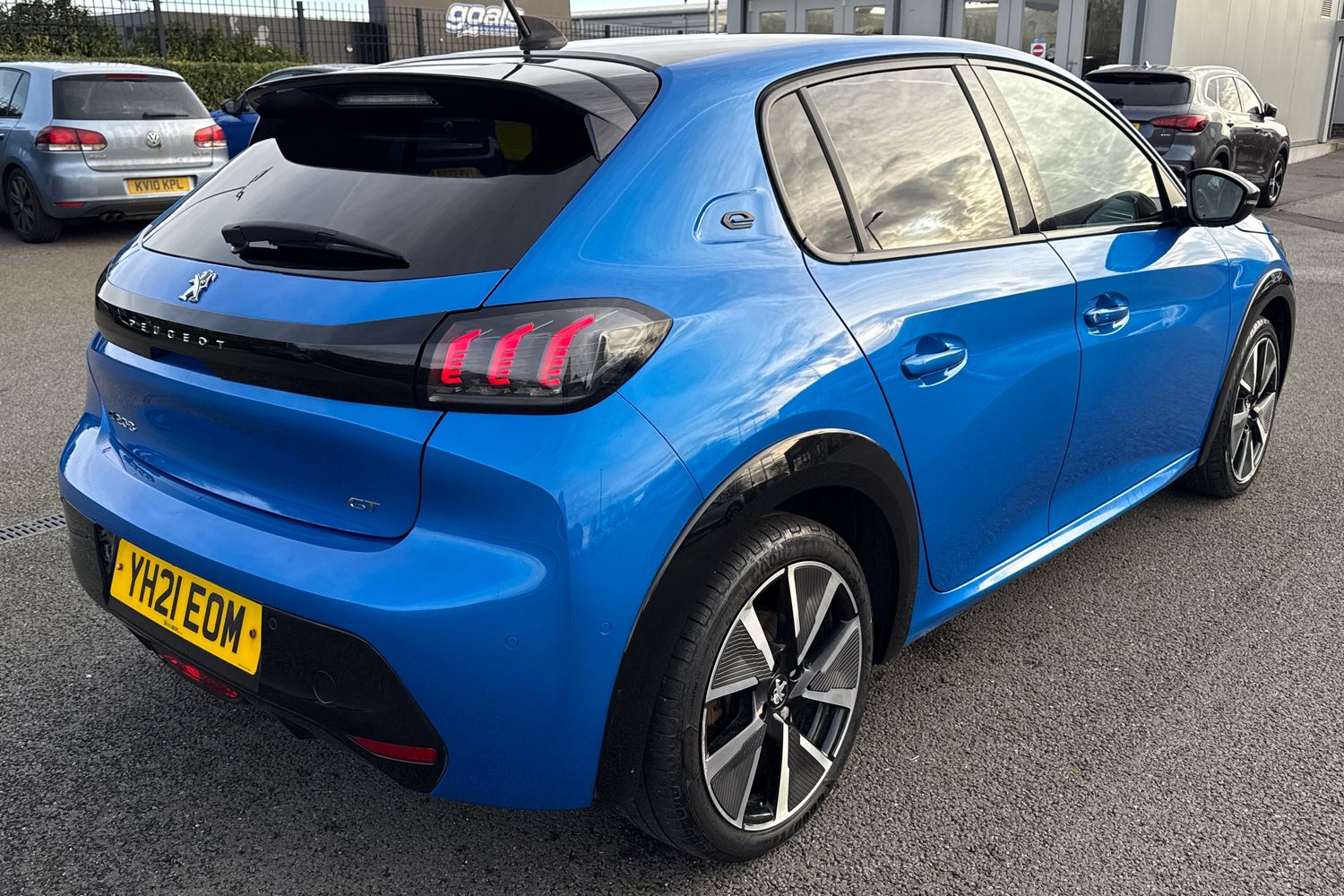 Used Peugeot E-208 2021 for sale - 76711882: Photo 32