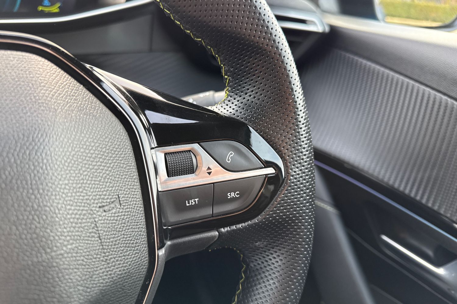 Used Peugeot E-208 2021 for sale - 76711882: Photo 40