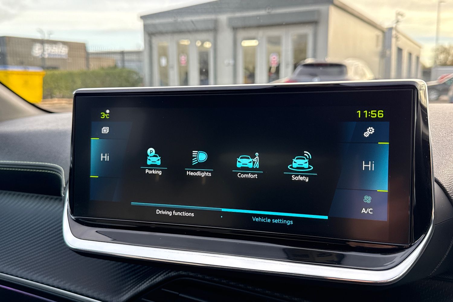 Used Peugeot E-208 2021 for sale - 76711882: Photo 53