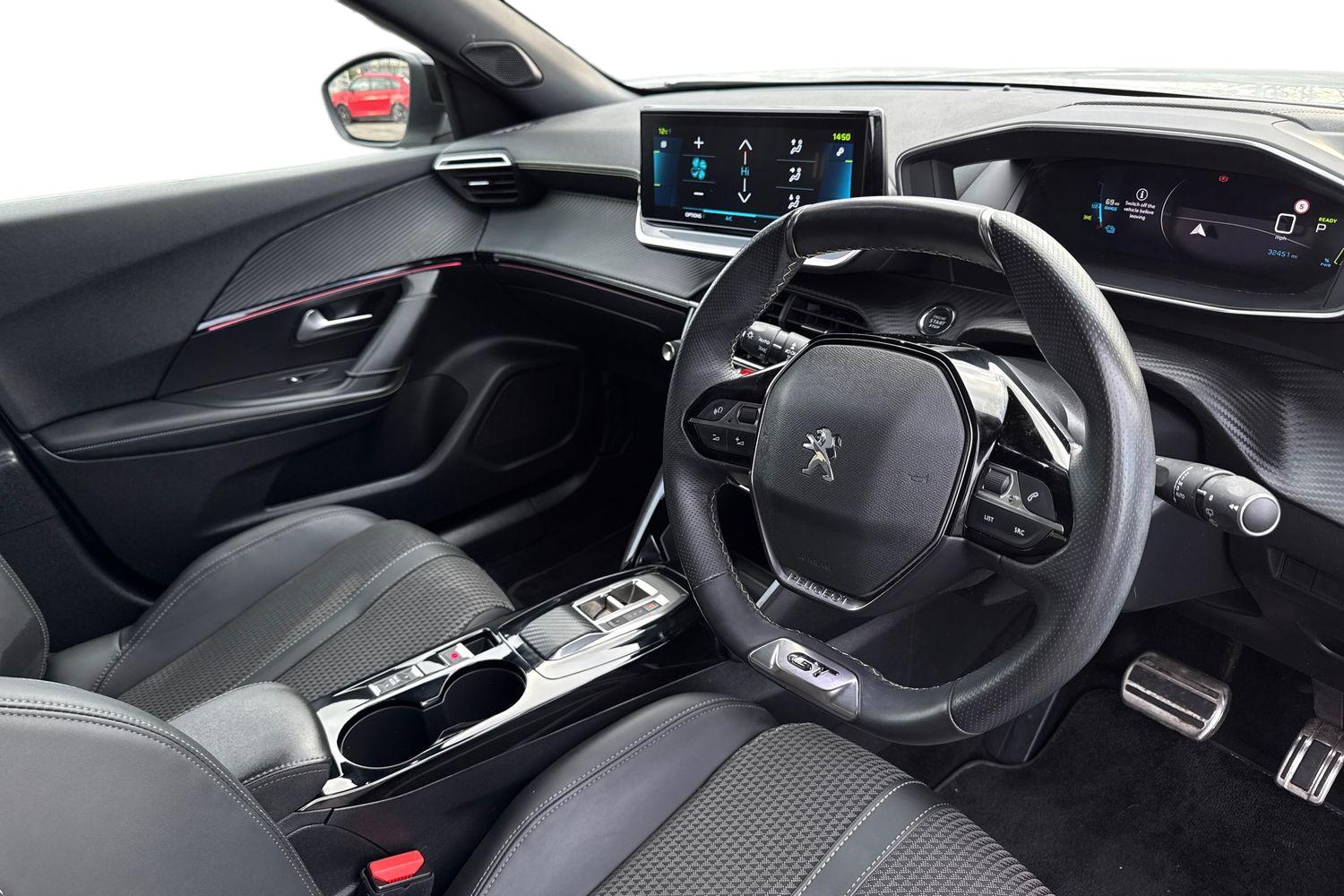 Used Peugeot E-2008 2022 for sale - 76902625: Photo 13