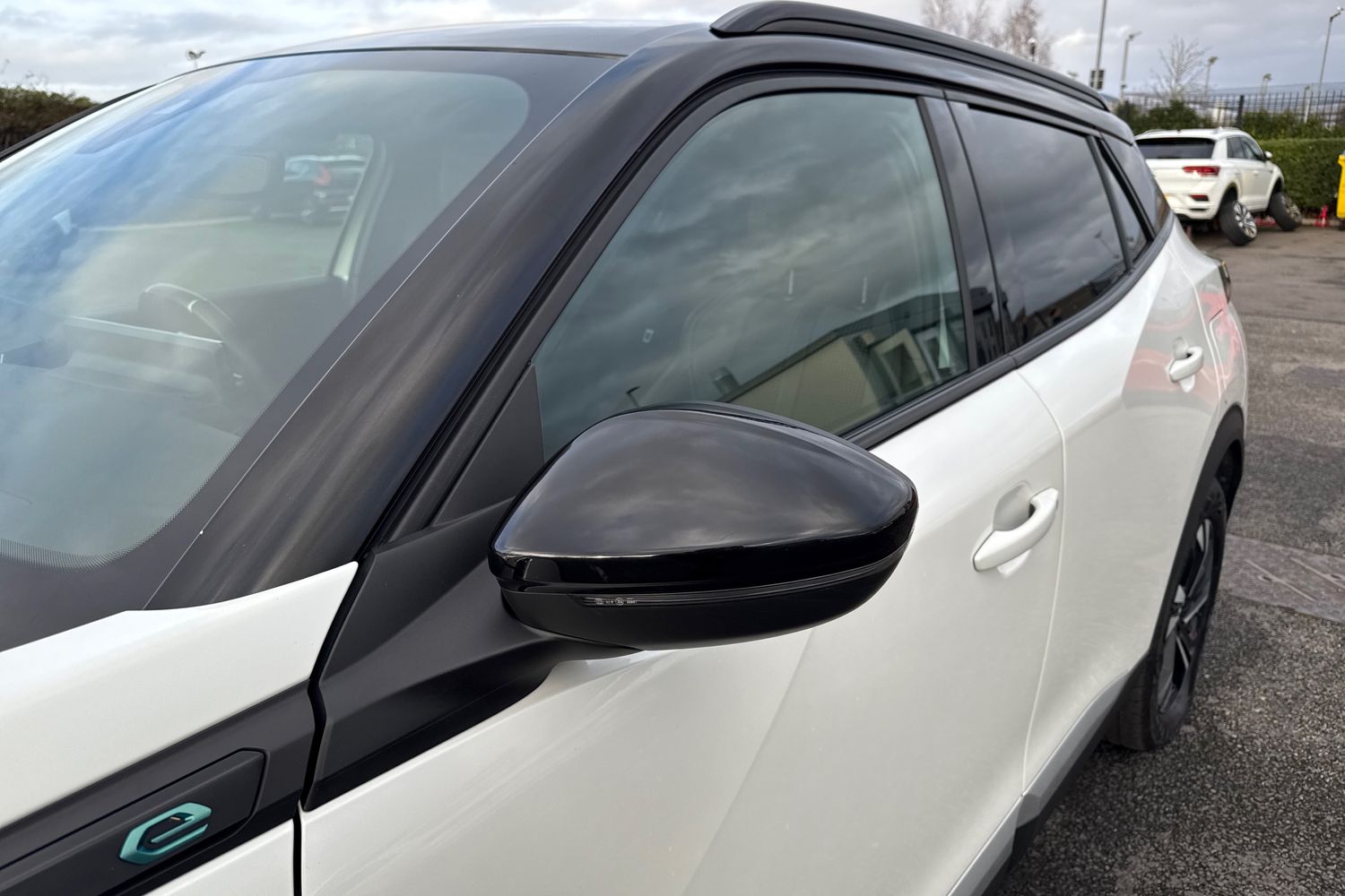 Used Peugeot E-2008 2022 for sale - 76902625: Photo 29