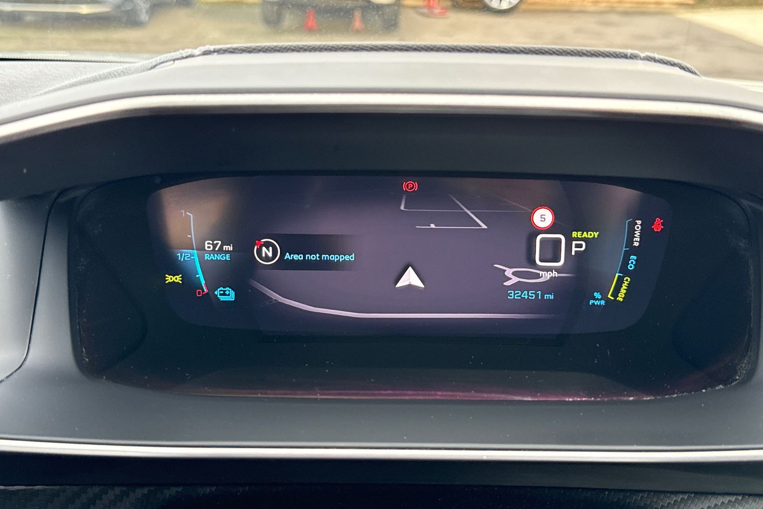 Used Peugeot E-2008 2022 for sale - 76902625: Photo 44