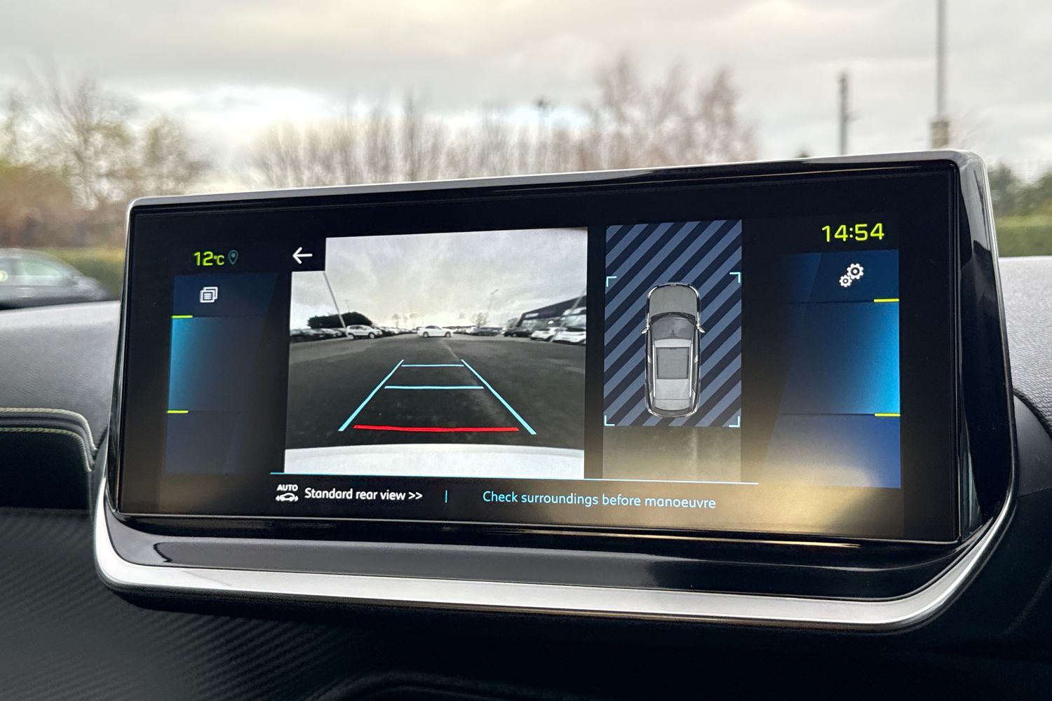 Used Peugeot E-2008 2022 for sale - 76902625: Photo 57