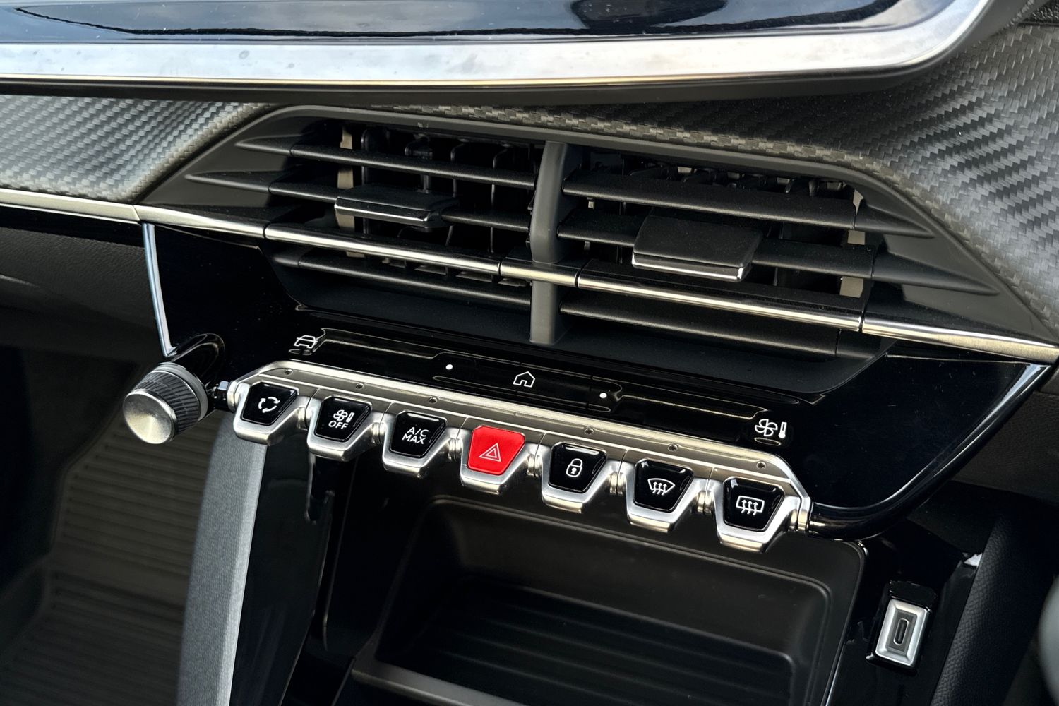 Used Peugeot 208 2024 for sale - 76488317: Photo 49