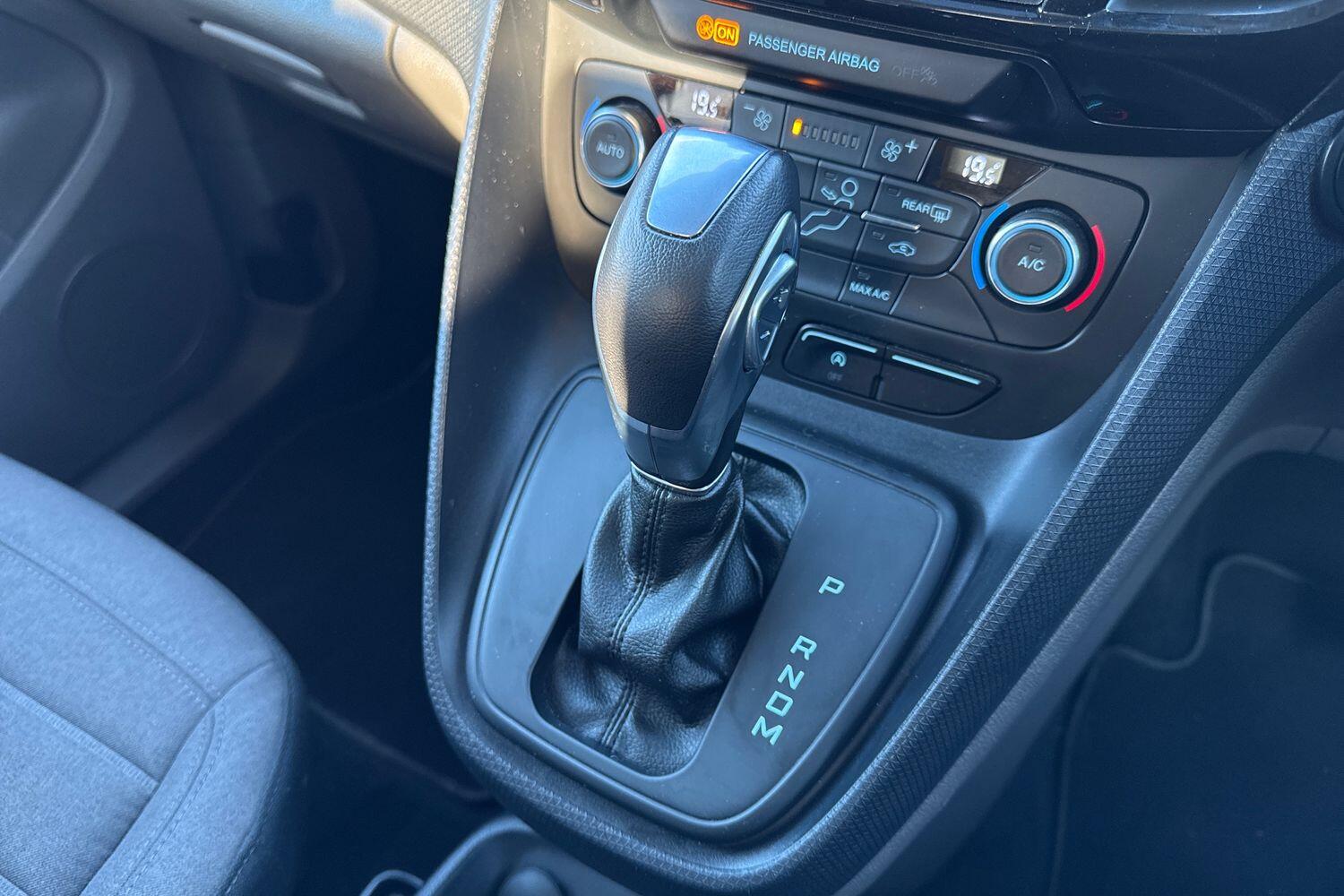 Used Ford Grand Tourneo Connect 2020 for sale - 77368478: Photo 19