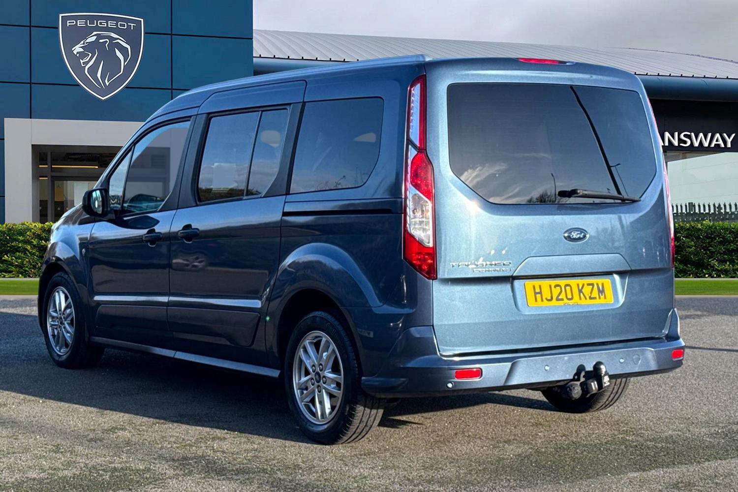 Used Ford Grand Tourneo Connect 2020 for sale - 77368478: Photo 2