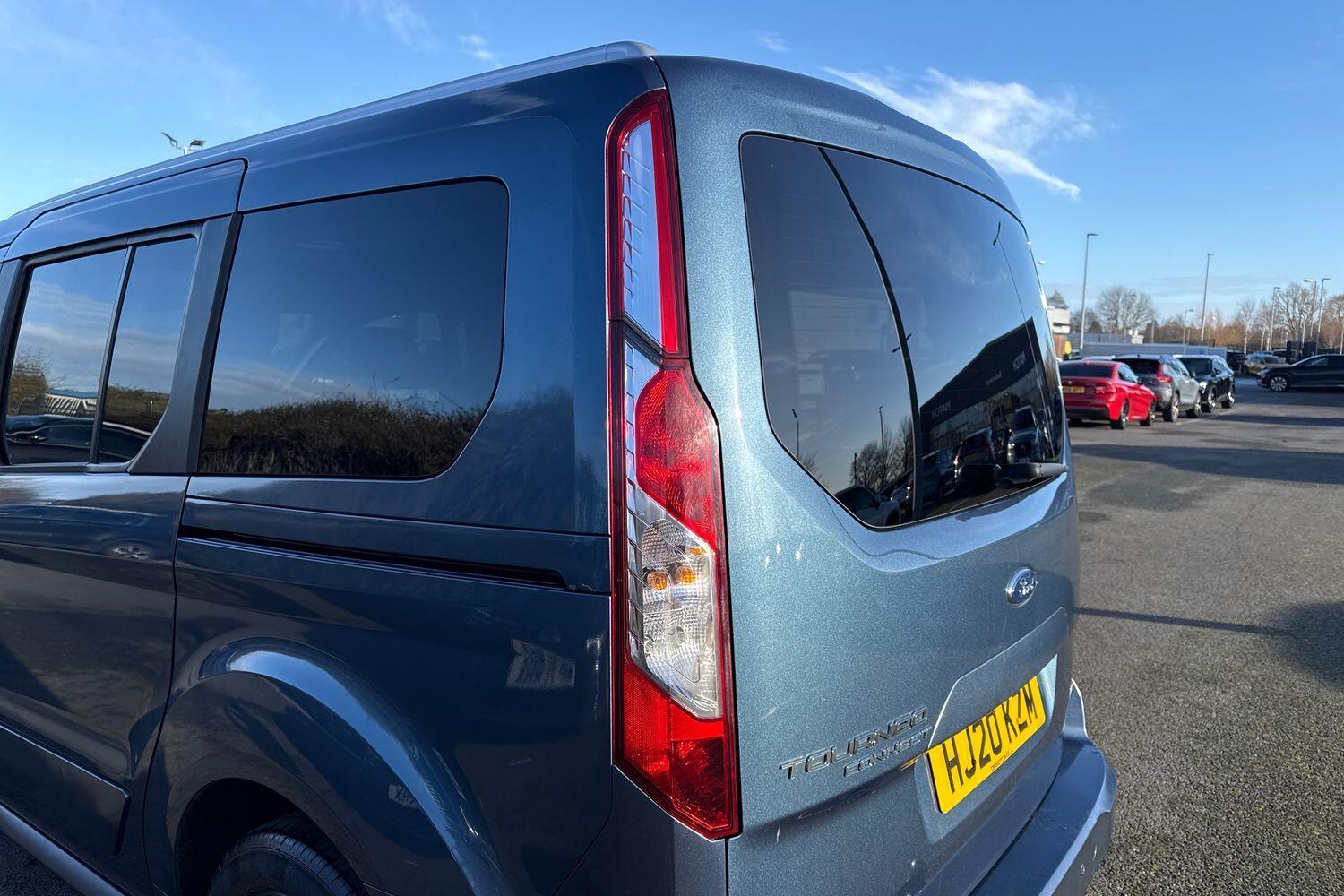 Used Ford Grand Tourneo Connect 2020 for sale - 77368478: Photo 34