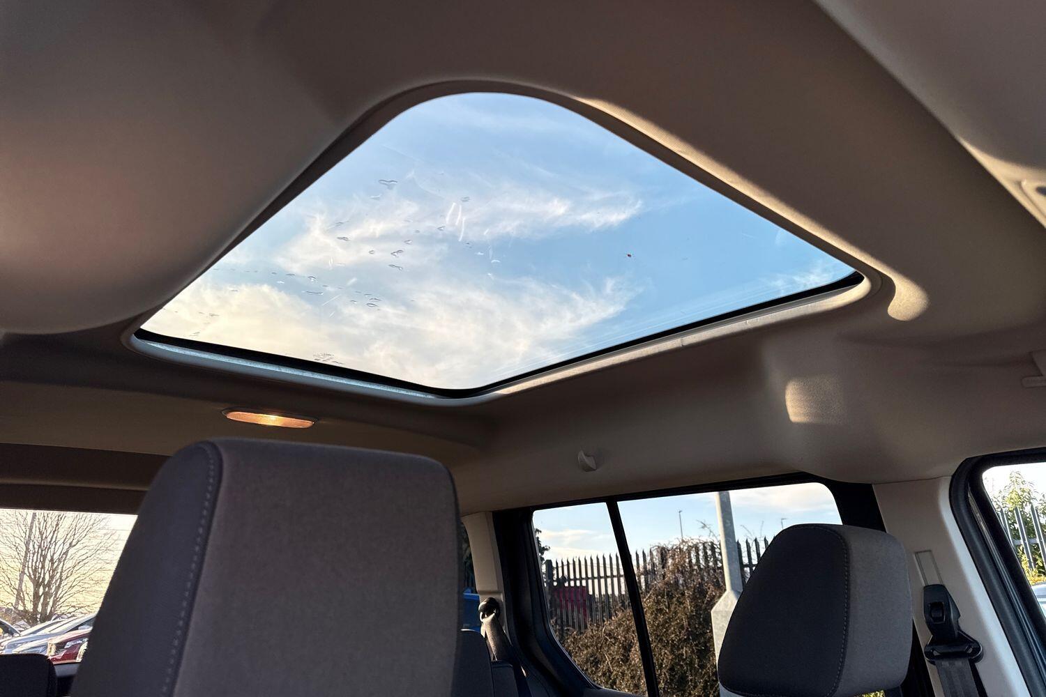 Used Ford Grand Tourneo Connect 2020 for sale - 77368478: Photo 40