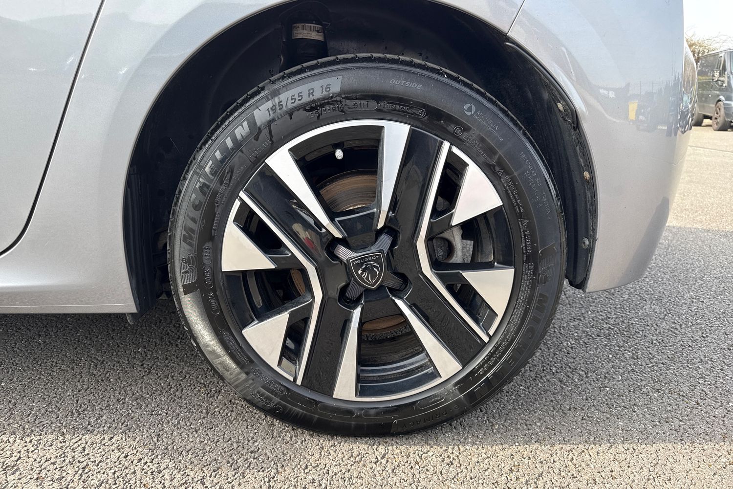 Used Peugeot 208 2024 for sale - 77973437: Photo 12