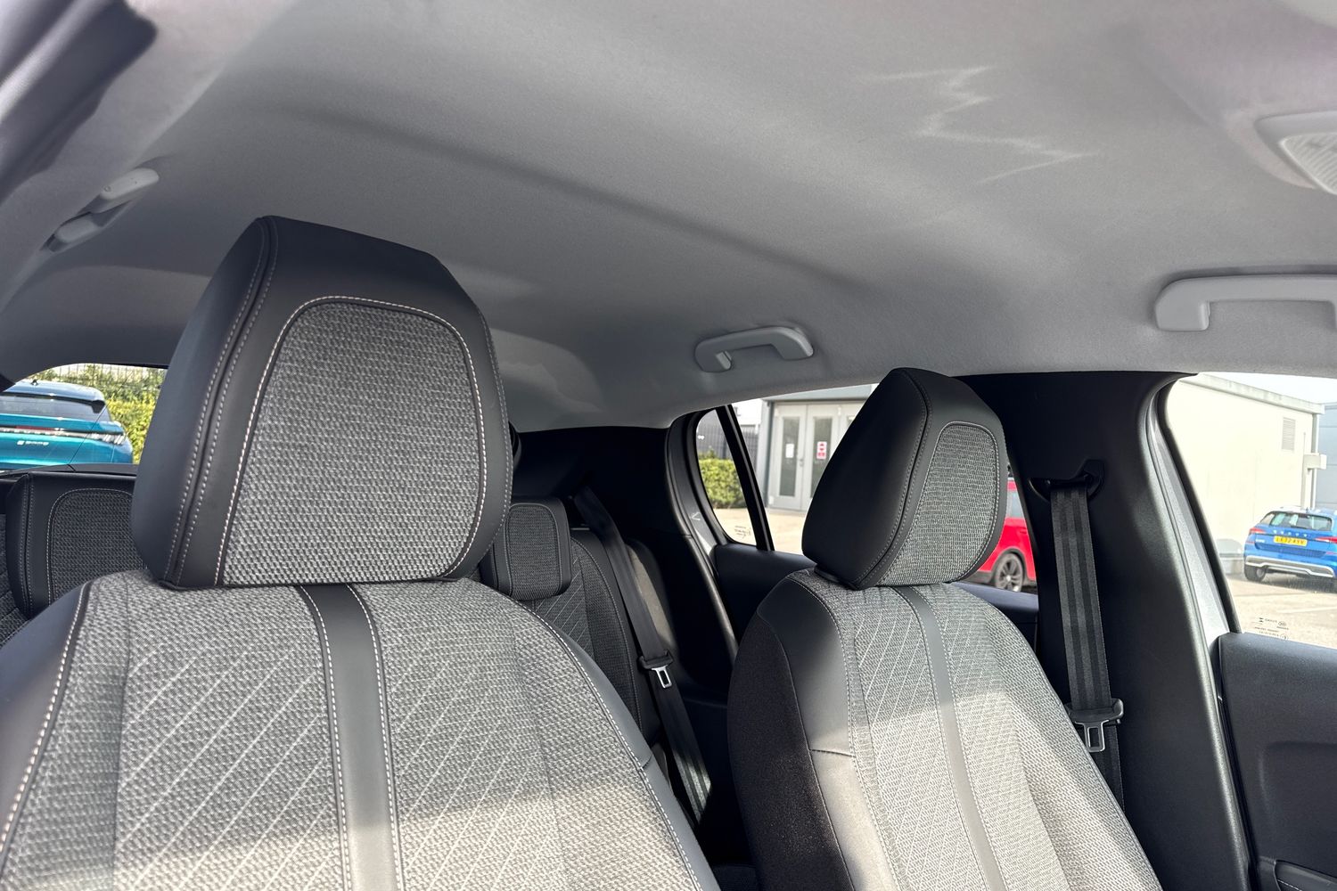 Used Peugeot 208 2024 for sale - 77973437: Photo 24