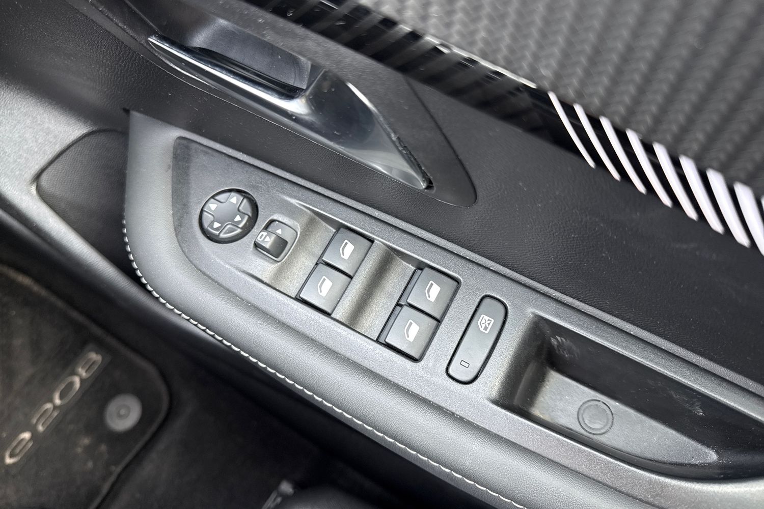 Used Peugeot 208 2024 for sale - 77973437: Photo 43