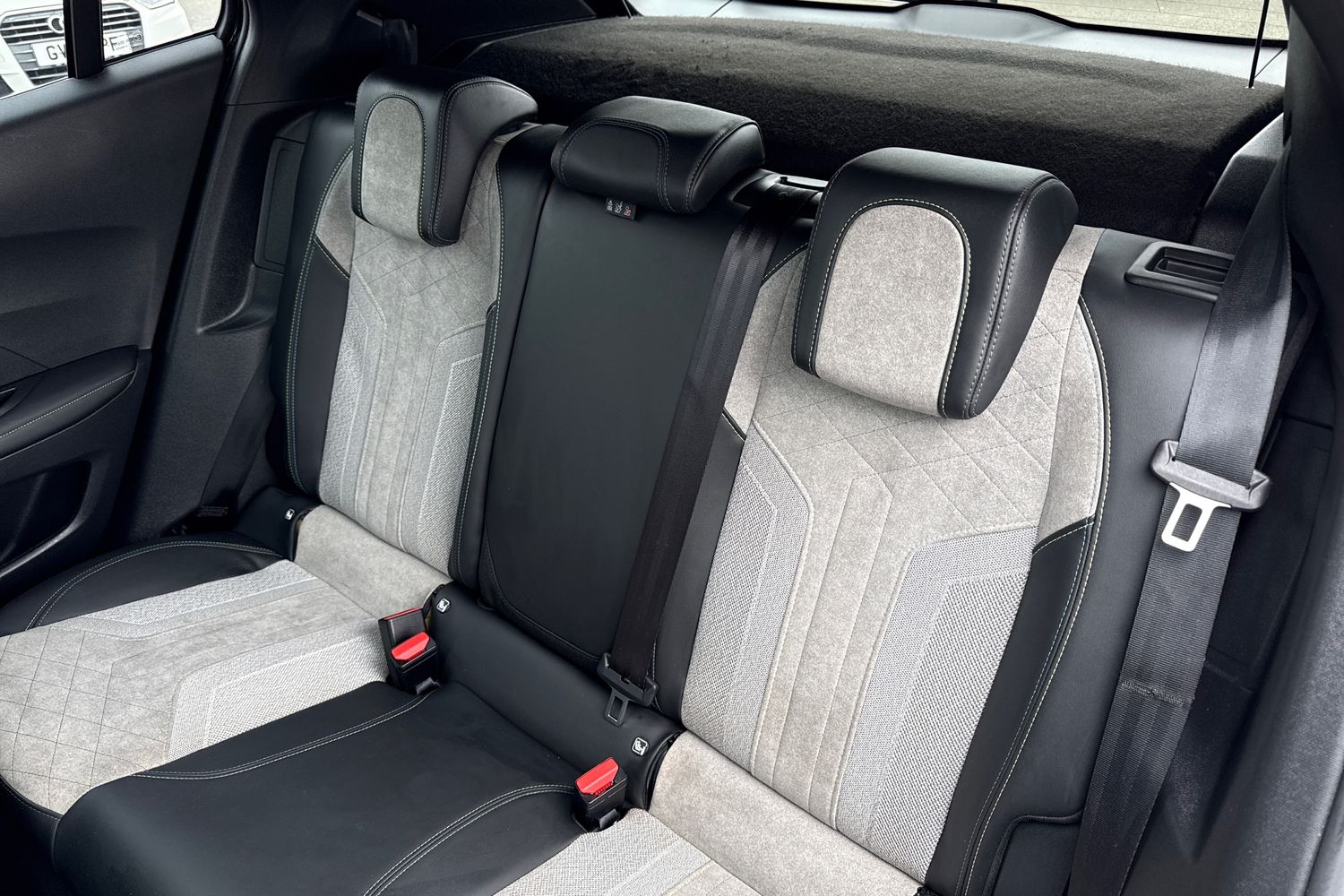 Used Peugeot 2008 2021 for sale - 77973296: Photo 19