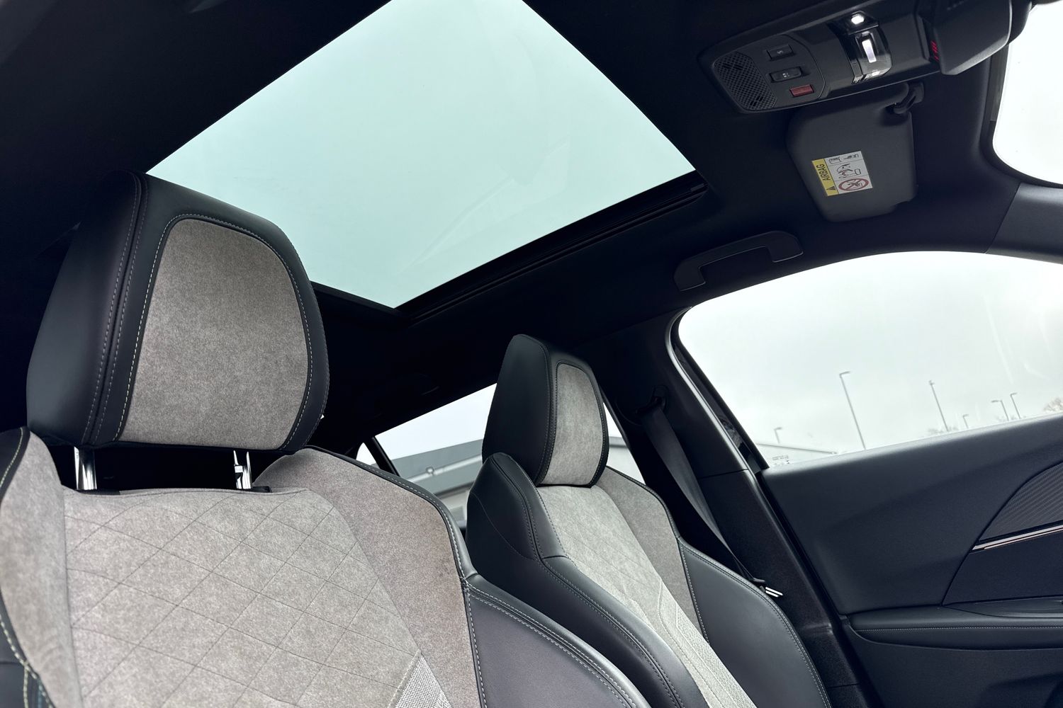 Used Peugeot 2008 2021 for sale - 77973296: Photo 24