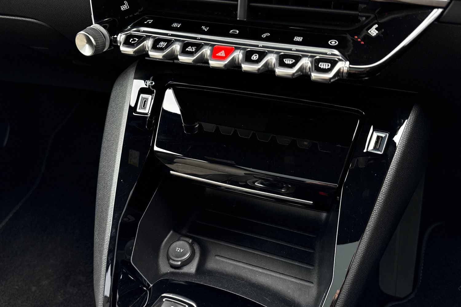 Used Peugeot 2008 2021 for sale - 77973296: Photo 61