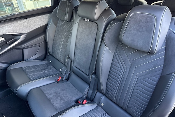 Used Peugeot E-5008 2025 for sale - 73423529: Photo 13