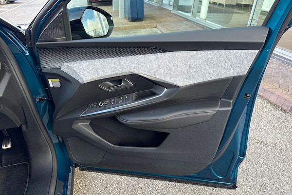 Used Peugeot E-5008 2025 for sale - 73423529: Photo 17