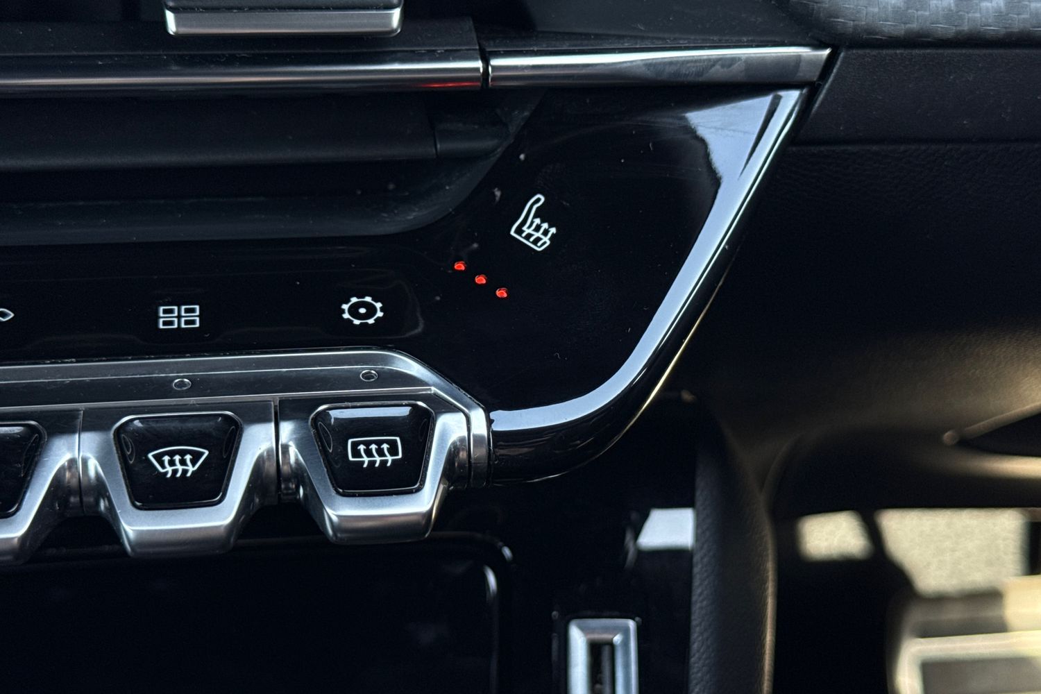 Used Peugeot 2008 2021 for sale - 78163488: Photo 34