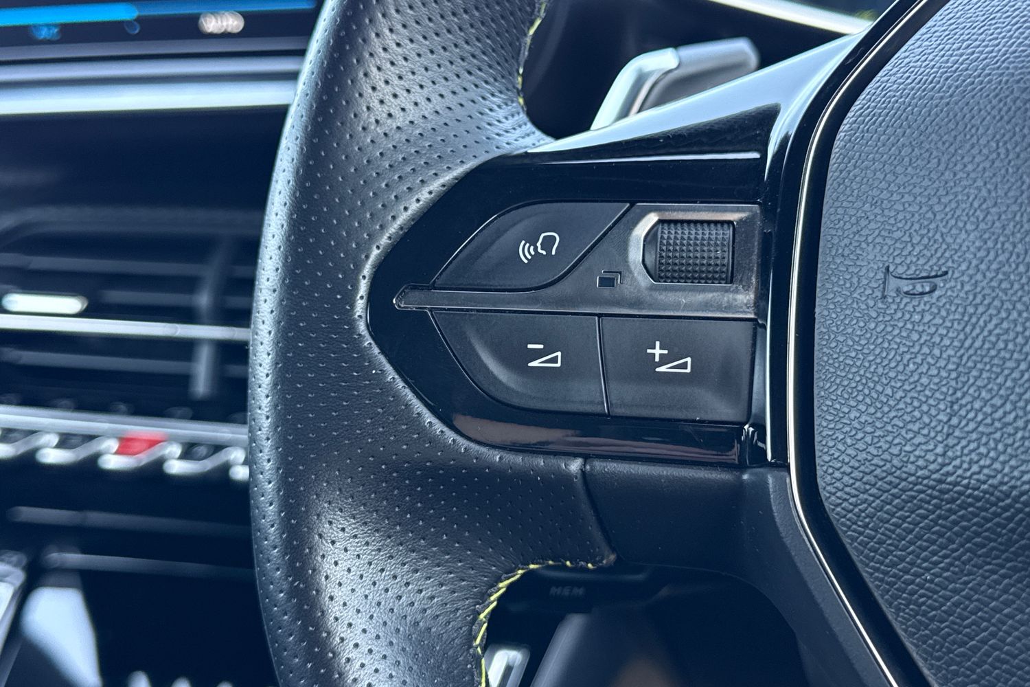 Used Peugeot 2008 2021 for sale - 78163488: Photo 36