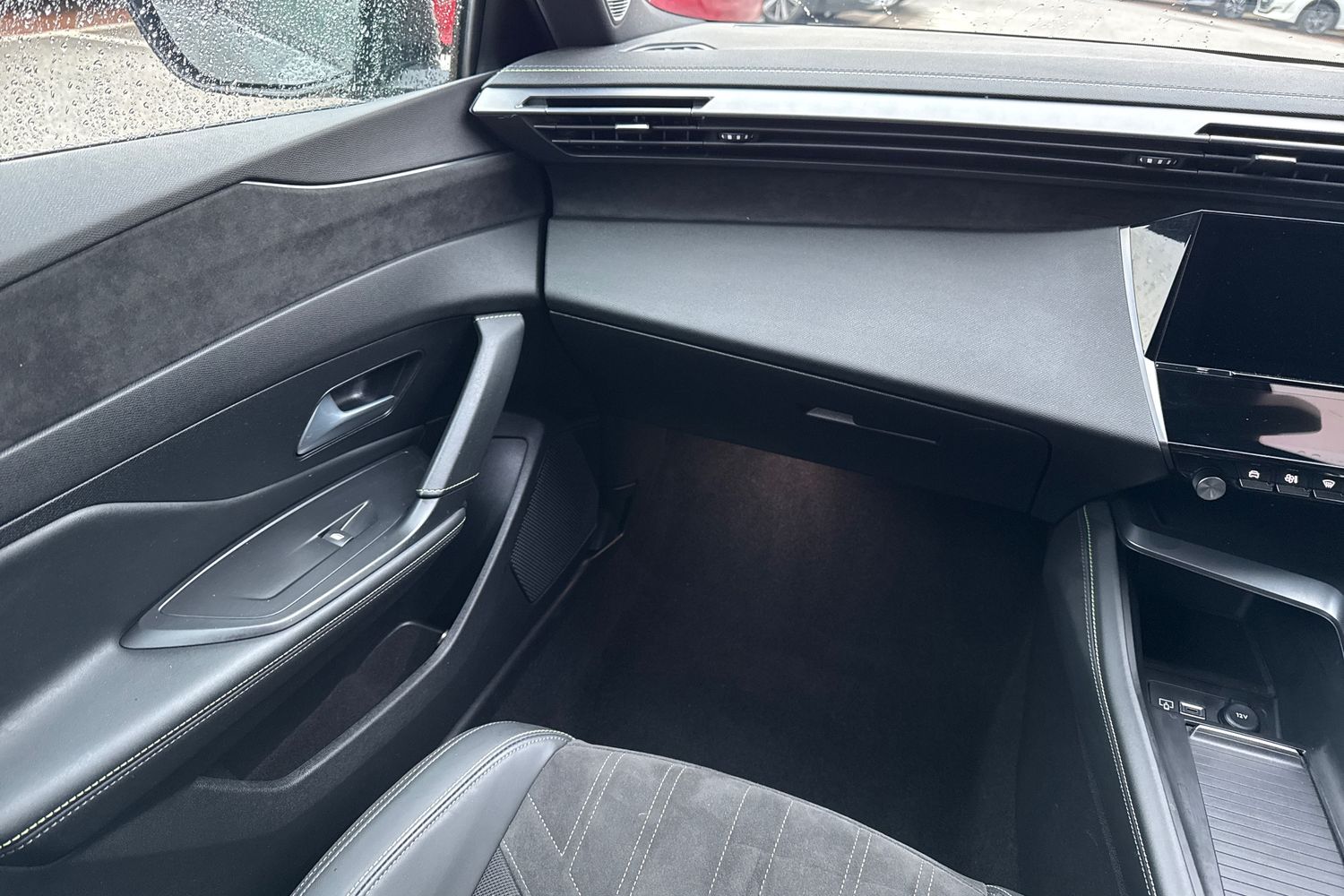 Used Peugeot 408 2024 for sale - 77608166: Photo 19