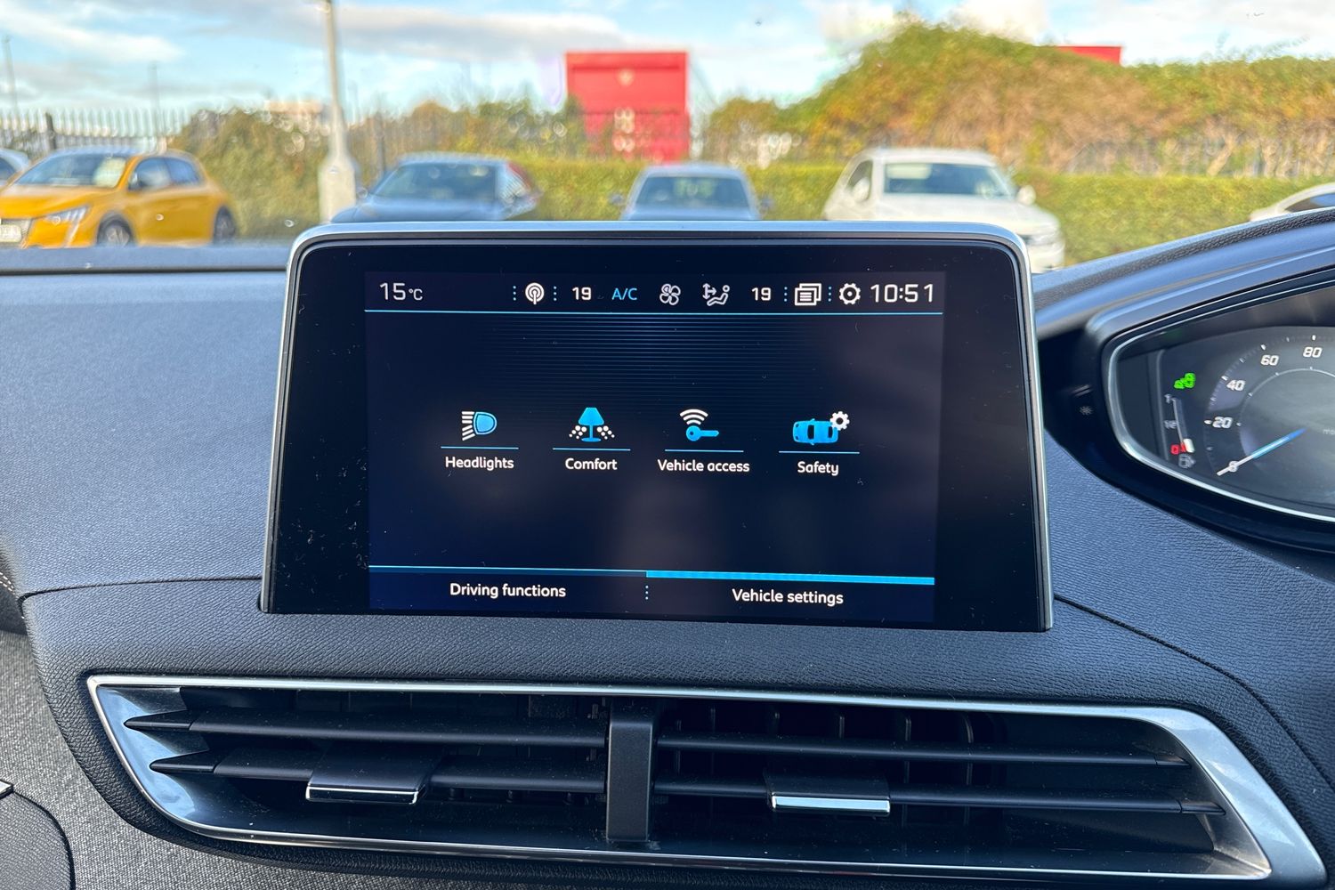 Used Peugeot 3008 2018 for sale - 76346548: Photo 52