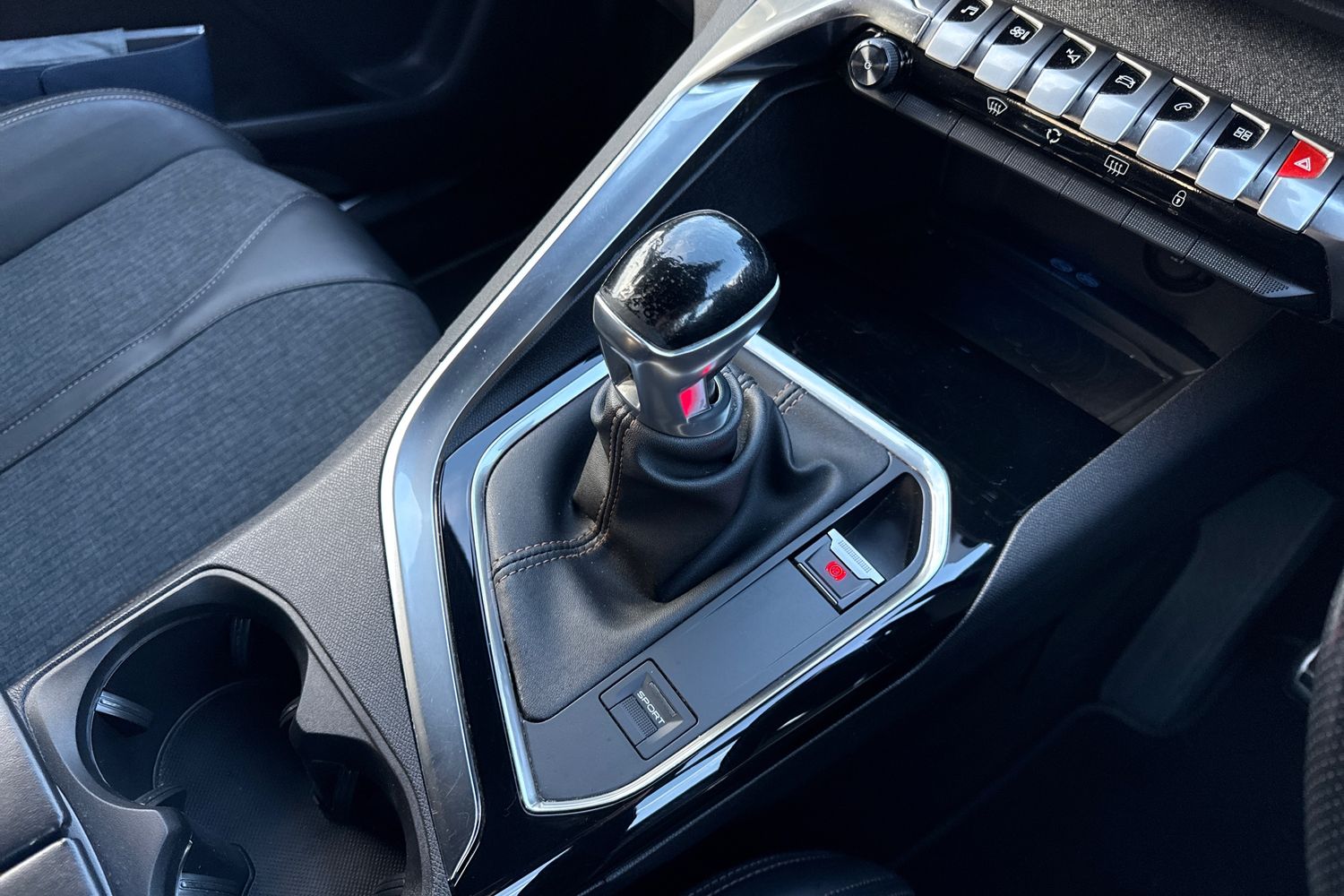 Used Peugeot 3008 2018 for sale - 76346548: Photo 55